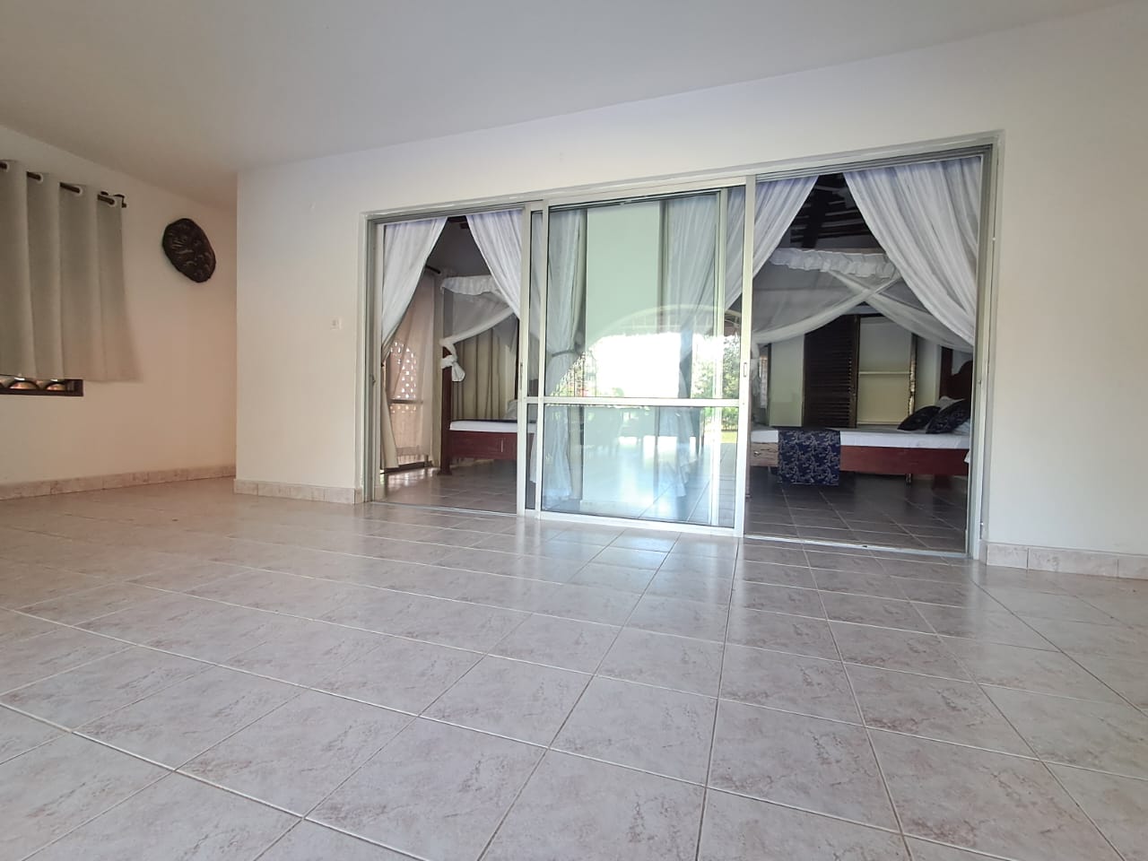 Diani 5br own compound Villa